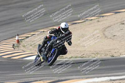 media/Oct-30-2025-Racers Edge (Thu) [[dabbdaf680]]/3-B Group/Session 2 (Bowl Exit)/